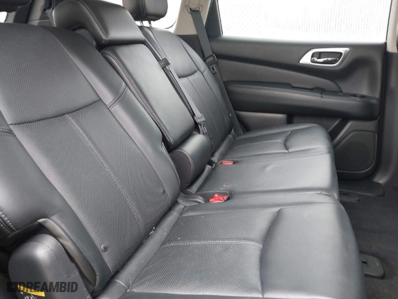 2014 Nissan Pathfinder Platinum with VIN 5N1AR2MN9EC646084, listed as a IAAI auction lot 41741038 with 211,525 mi miles. Bid and sale history available at carsss.com. Image 8.