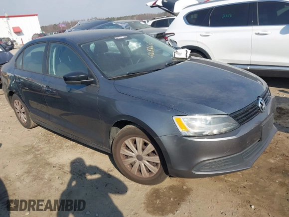 2013 Volkswagen Jetta Sedan S with VIN 3VW2K7AJ2DM318141, listed as a IAAI auction lot 41686616 with 134,294 mi miles. Bid and sale history available at carsss.com. Image 1.