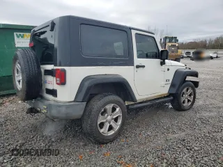 2008 Jeep Wrangler X z VIN 1J4FZ24168L526507, wystawiony jako Copart lot #85711354 z przebiegiem 204 531 mil mil oraz Szkoda całkowita • Salvage title. Historia ofert i sprzedaży dostępna na DreamBid. Obrazek 3.