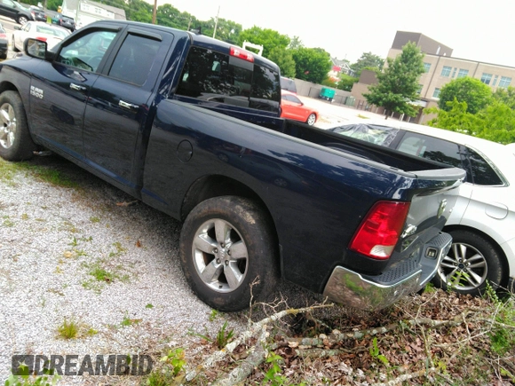 2018 Ram 1500 Big Horn z VIN 1C6RR7GG2JS311743, wystawiony jako IAAI lot #42325947 z przebiegiem 139 107 mil mil oraz . Historia ofert i sprzedaży dostępna na DreamBid. Obrazek 3.