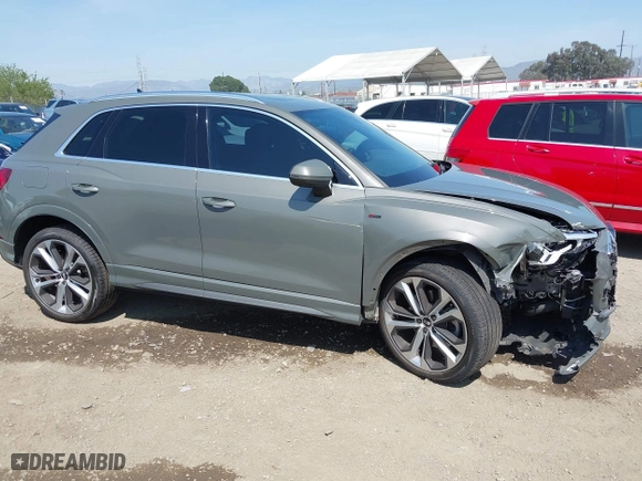 2020 Audi Q3 S line Premium Plus with VIN WA1EECF39L1060779, listed as a IAAI auction lot 41985997 with 46,422 mi miles. Bid and sale history available at carsss.com. Image 14.