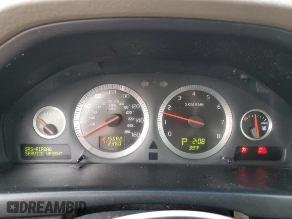 2006 Volvo S80 with VIN YV1TS592561441631, listed as a Copart auction lot 44127585 with 215,682 mi miles and Salvage title. Bid and sale history available at DreamBid. Image 9.