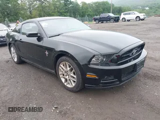 2014 Ford Mustang V6 with VIN 1ZVBP8AMXE5246260, listed as a IAAI auction lot 42513581 with 115,617 mi miles and . Bid and sale history available at DreamBid. Image 1.