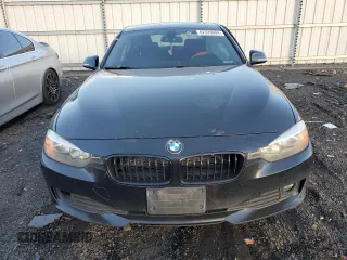 2014 BMW 3 Series 320i xDrive with VIN WBA3C3C56EF984060, listed as a Copart auction lot 88330235 with 233,559 mi miles and Salvage Title. Bid and sale history available at carsss.com. Image 5.