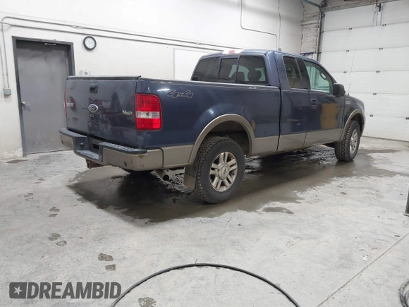 2004 Ford F-150 XLT with VIN 1FTPX14524NB84856, listed as a IAAI auction lot 41929389 with 207,151 mi miles. Bid and sale history available at carsss.com. Image 4.