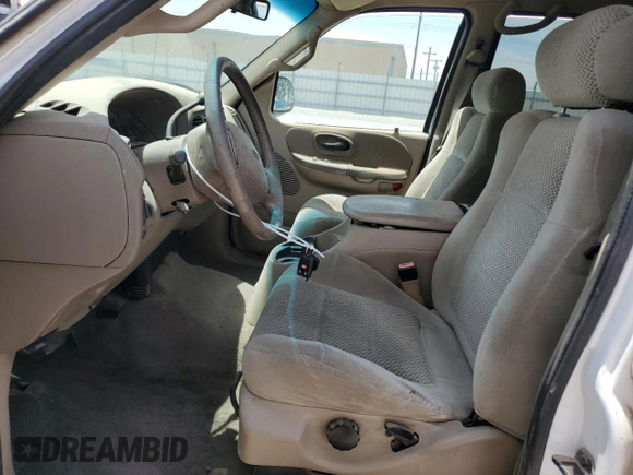 2001 Ford F-150 XLT with VIN 1FTRW07W41KA62569, listed as a Copart auction lot 56783475 with 222,630 mi miles and Clean title. Bid and sale history available at DreamBid. Image 7.