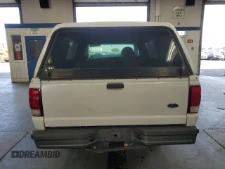 2000 Ford Ranger XL with VIN 1FTYR10C2YPB63860, listed as a Copart auction lot 65560005 with 124,721 mi miles and Clean title. Bid and sale history available at DreamBid. Image 6.