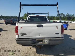 2004 Ford F-250 XL с VIN 1FTNF20L64EA41896, выставлен на аукционе Copart как лот 52894005 с пробегом 384 137 миль миль и Списание • Salvage title. История ставок и продаж доступна на DreamBid. Изображение 6.