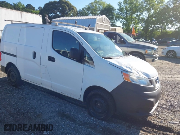 2014 Nissan NV200 S z VIN 3N6CM0KN7EK695147, wystawiony jako IAAI lot #42332111 z przebiegiem 322 650 mil mil oraz . Historia ofert i sprzedaży dostępna na DreamBid. Obrazek 1.