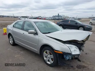2008 Ford Fusion SE with VIN 3FAHP07108R104972, listed as a IAAI auction lot 41952881 with 159,670 mi miles and . Bid and sale history available at DreamBid. Image 1.
