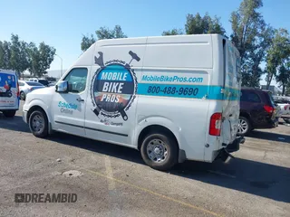 2013 Nissan NV SV с VIN 1N6AF0LY0DN108144, выставлен на аукционе IAAI как лот 42701590 с пробегом 180 895 миль миль и . История ставок и продаж доступна на DreamBid. Изображение 3.