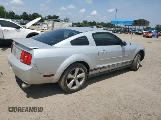 2008 Ford Mustang Deluxe with VIN 1ZVHT80N885179842, listed as a Copart auction lot 54530415 with 170,736 mi miles and Salvage title. Bid and sale history available at DreamBid. Image 3.