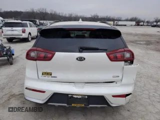 2017 Kia Niro Touring Launch Edition with VIN KNDCC3LC6H5062514, listed as a Copart auction lot 85264154 with 183,183 mi miles and Salvage Title. Bid and sale history available at carsss.com. Image 6.