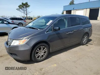 2013 Honda Odyssey EX-L z VIN 5FNRL5H62DB025378, wystawiony jako Copart lot #54969745 z przebiegiem 127 416 mil mil oraz Czysty tytuł • Clean title. Historia ofert i sprzedaży dostępna na DreamBid. Obrazek 1.