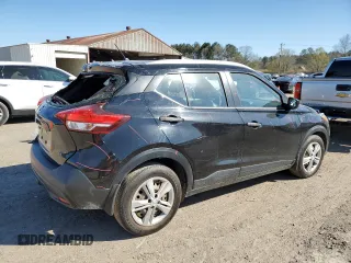 2019 Nissan Kicks SV with VIN 3N1CP5CU6KL533063, listed as a Copart auction lot 48468135 with 18,557 mi miles and Salvage Title. Bid and sale history available at DreamBid. Image 3.