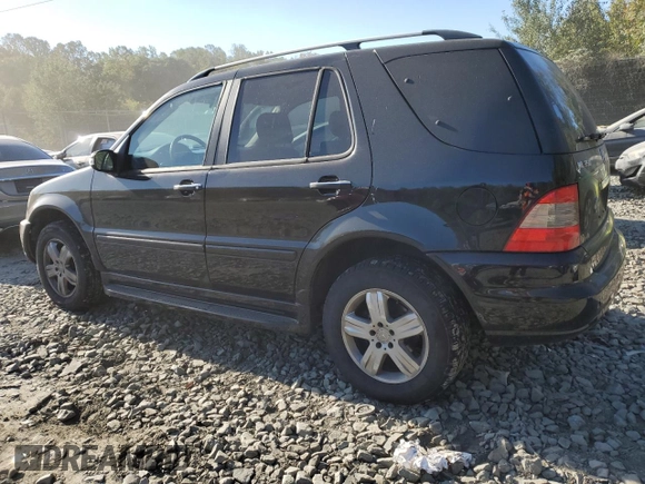 2005 Mercedes-Benz M-Class 3.7L with VIN 4JGAB57EX5A531426, listed as a Copart auction lot 76278424 with 282,470 mi miles and Salvage Title. Bid and sale history available at carsss.com. Image 2.