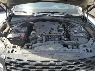 2019 Land Rover Range Rover Velar R-Dynamic SE with VIN SALYL2EX9KA213689, listed as a Copart auction lot 68856233 with 40,142 mi miles. Bid and sale history available at carsss.com. Image 12.