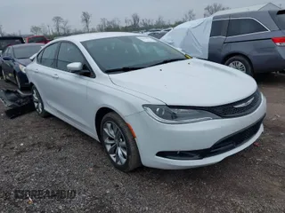 2016 Chrysler 200 S with VIN 1C3CCCBB0GN105093, listed as a IAAI auction lot 41976905 with 105,774 mi miles. Bid and sale history available at carsss.com. Image 1.