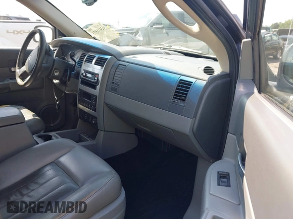 2005 Dodge Durango Limited with VIN 1D4HB58D25F544511, listed as a IAAI auction lot 42411873 with 130,735 mi miles and . Bid and sale history available at DreamBid. Image 5.