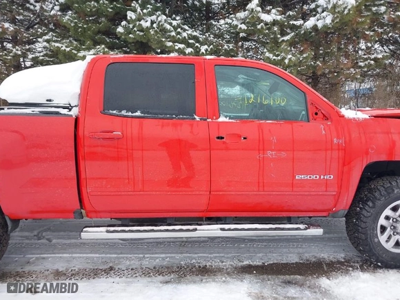 2017 Chevrolet Silverado 2500HD LT with VIN 1GC1KVEG1HF104295, listed as a IAAI auction lot 41276100 with NaN miles. Bid and sale history available at carsss.com. Image 14.