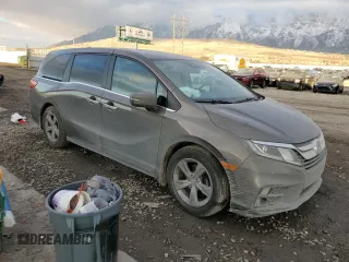 2020 Honda Odyssey EX-L with VIN 5FNRL6H77LB027558, listed as a Copart auction lot 88417565 with 112,384 mi miles and Salvage Title. Bid and sale history available at carsss.com. Image 4.