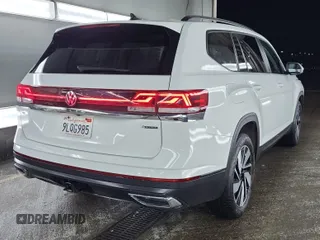 2024 Volkswagen Atlas SE with VIN 1V2HR2CA9RC564720, listed as a IAAI auction lot 42832848 with 22,207 mi miles and . Bid and sale history available at DreamBid. Image 19.