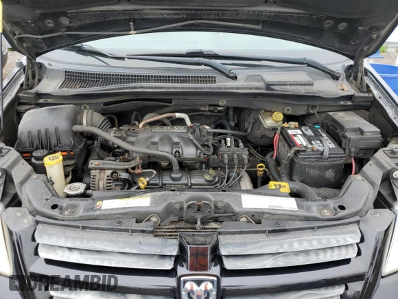 2008 Dodge Grand Caravan SE z VIN 2D8HN44H08R796201, wystawiony jako Copart lot #56981925 z przebiegiem 268 007 mil mil oraz Czysty tytuł • Clean title. Historia ofert i sprzedaży dostępna na DreamBid. Obrazek 12.