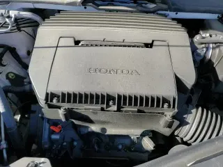 2024 Honda Pilot EX-L with VIN 5FNYG1H52RB049090, listed as a Copart auction lot 41562695 with 9,939 mi miles and Salvage title. Bid and sale history available at DreamBid. Image 14.