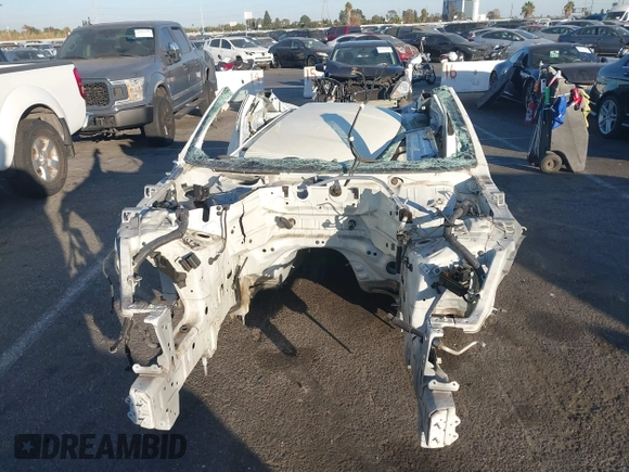 2014 Nissan 370Z Nismo z VIN JN1AZ4EH6EM632536, wystawiony jako IAAI lot #40836696 z przebiegiem Nie podano mil oraz . Historia ofert i sprzedaży dostępna na DreamBid. Obrazek 12.