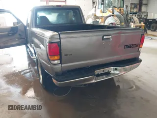 2000 Mazda B-Series 2WD Truck DS with VIN 4F4YR16V8YTM09723, listed as a IAAI auction lot 41365401 with 170,351 mi miles. Bid and sale history available at carsss.com. Image 6.