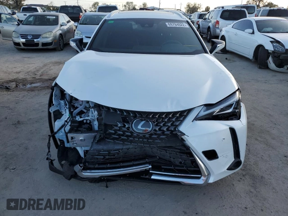 2021 Lexus UX with VIN JTHP3JBH7M2037702, listed as a Copart auction lot 69784022 with 14,173 mi miles. Bid and sale history available at carsss.com. Image 5.