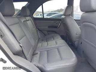 2007 Kia Sorento EX with VIN KNDJC736075701123, listed as a IAAI auction lot 41523321 with 126,003 mi miles. Bid and sale history available at carsss.com. Image 8.