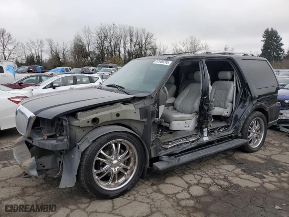 2006 Lincoln Navigator Luxury with VIN 5LMFU28546LJ23990, listed as a Copart auction lot 87659765 with 134,140 mi miles and Salvage Title. Bid and sale history available at carsss.com. Image 1.
