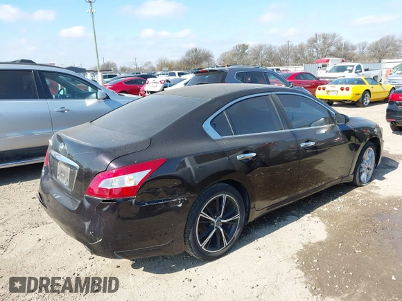 2011 Nissan Maxima 3.5 SV with VIN 1N4AA5AP8BC836513, listed as a IAAI auction lot 41500500 with 151,258 mi miles. Bid and sale history available at carsss.com. Image 4.