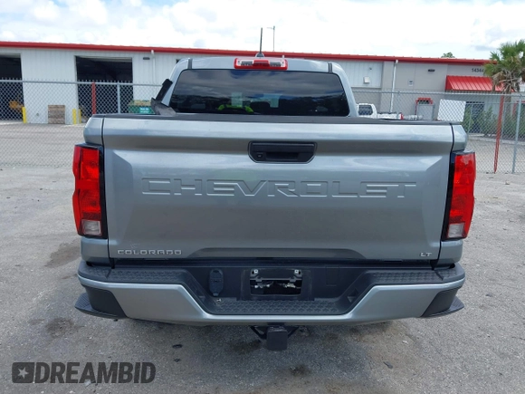 2023 Chevrolet Colorado 2WD LT с VIN 1GCPSCEK2P1200712, выставлен на аукционе IAAI как лот 42565971 с пробегом 40 101 миль миль и . История ставок и продаж доступна на DreamBid. Изображение 17.