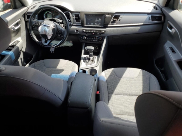 2018 Kia Niro LX with VIN KNDCB3LCXJ5109035, listed as a Copart auction lot 48902255 with 67,034 mi miles and Salvage Title. Bid and sale history available at carsss.com. Image 8.