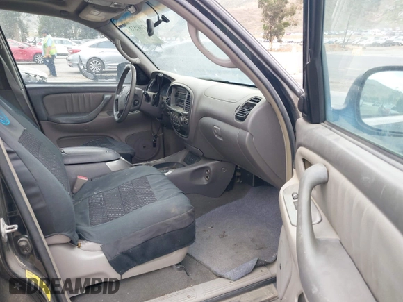 2005 Toyota Sequoia Limited with VIN 5TDZT38A55S242817, listed as a IAAI auction lot 42047553 with 244,111 mi miles and . Bid and sale history available at DreamBid. Image 5.