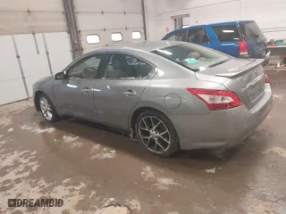 2009 Nissan Maxima 3.5 SV w/Sport Pkg with VIN 1N4AA51E69C812137, listed as a IAAI auction lot 41934002 with 220,804 mi miles. Bid and sale history available at carsss.com. Image 3.