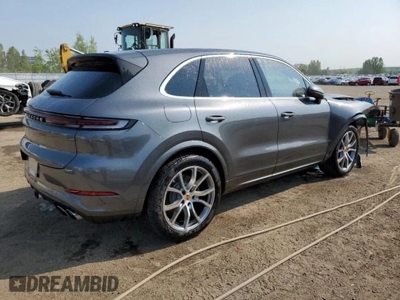 2024 Porsche Cayenne with VIN WP1AA2AY5RDA04955, listed as a Copart auction lot 59577245 with 3,057 mi miles and Salvage title. Bid and sale history available at DreamBid. Image 3.
