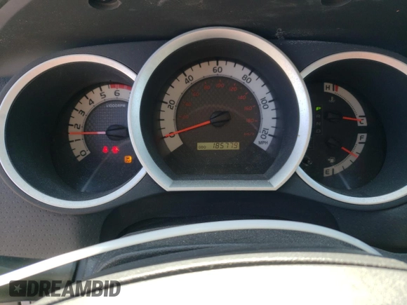 2014 Toyota Tacoma with VIN 5TFTX4CN2EX045804, listed as a Copart auction lot 49377795 with 185,779 mi miles and Salvage title. Bid and sale history available at DreamBid. Image 9.