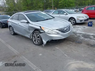 2014 Hyundai Sonata Limited с VIN 5NPEC4AC5EH857132, выставлен на аукционе IAAI как лот 42006128 с пробегом 154 604 миль миль и . История ставок и продаж доступна на DreamBid. Изображение 1.