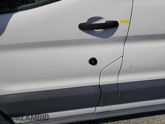 2018 Ford Transit с VIN 1FTYE2CM6JKB27971, выставлен на аукционе Copart как лот 75476554 с пробегом Не указан миль и На запчасти • Non repairable. История ставок и продаж доступна на DreamBid. Изображение 12.