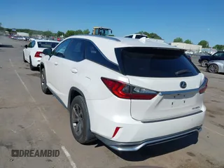 2018 Lexus RX 350L Premium z VIN JTJDZKCAXJ2006088, wystawiony jako IAAI lot #42332914 z przebiegiem 104 393 mil mil oraz . Historia ofert i sprzedaży dostępna na DreamBid. Obrazek 3.
