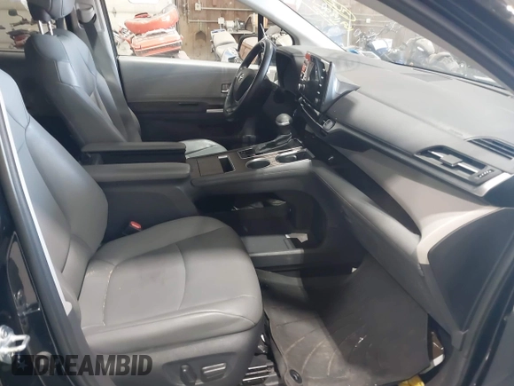 2023 Toyota Sienna XLE z VIN 5TDYRKEC5PS148076, wystawiony jako IAAI lot #42154673 z przebiegiem 169 197 mil mil oraz . Historia ofert i sprzedaży dostępna na DreamBid. Obrazek 5.