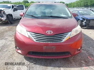 2014 Toyota Sienna Limited с VIN 5TDDK3DC8ES076877, выставлен на аукционе IAAI как лот 42262241 с пробегом 215 928 миль миль и . История ставок и продаж доступна на DreamBid. Изображение 12.