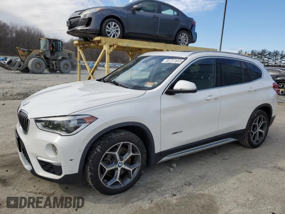 2016 BMW X1 xDrive28i with VIN WBXHT3C31GP884424, listed as a Copart auction lot 45737555 with 132,959 mi miles and Clean Title. Bid and sale history available at carsss.com. Image 1.