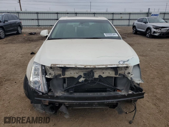2009 Cadillac CTS AWD z VIN 1G6DT57V390101668, wystawiony jako Copart lot #83592544 z przebiegiem 107 368 mil mil oraz Szkoda całkowita • Salvage title. Historia ofert i sprzedaży dostępna na DreamBid. Obrazek 5.