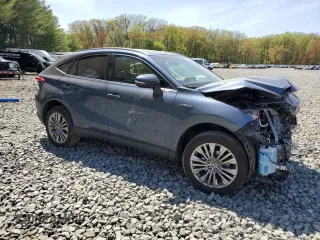 2021 Toyota Venza LE with VIN JTEAAAAH1MJ037453, listed as a Copart auction lot 54309185 with 111,134 mi miles and Salvage Title. Bid and sale history available at carsss.com. Image 4.