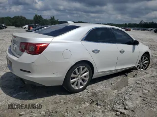 2016 Chevrolet Malibu Limited LTZ with VIN 1G11E5SA2GF160650, listed as a Copart auction lot 61102264 with 121,906 mi miles and Salvage Title. Bid and sale history available at carsss.com. Image 3.