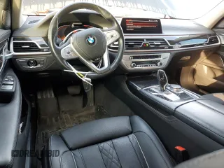 2022 BMW 7 Series 740i with VIN WBA7T2C02NCH89884, listed as a Copart auction lot 89294435 with 64,055 mi miles and Clean Title. Bid and sale history available at carsss.com. Image 8.